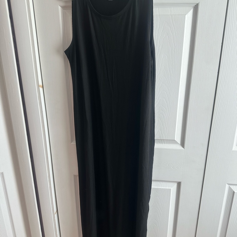 32 Degrees Black Maxi Dress